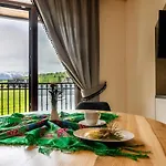 Basen Z Podgrzewana Woda Jacuzzi Dmuchaniec Sala Zabaw Wszystko W Cenie Pobytu 4* Bialka Tatrzanska