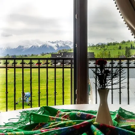 Aparthotel Rabian-ski: Mountain Retreat With Heated Pool & Family Fun *