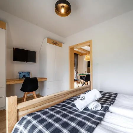 Rabian-ski: Mountain Retreat With Heated Pool & Family Fun Bialka Tatrzanska