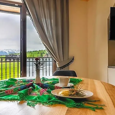 Basen Z Podgrzewana Woda Jacuzzi Dmuchaniec Sala Zabaw Wszystko W Cenie Pobytu 4*