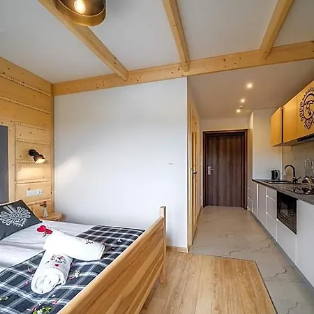 Basen Z Podgrzewana Woda Jacuzzi Dmuchaniec Sala Zabaw Wszystko W Cenie Pobytu アパートホテル 4*